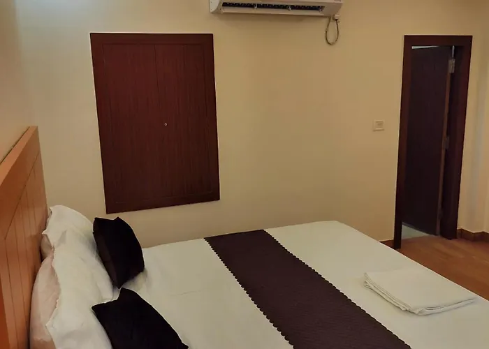 Hotel Samrat