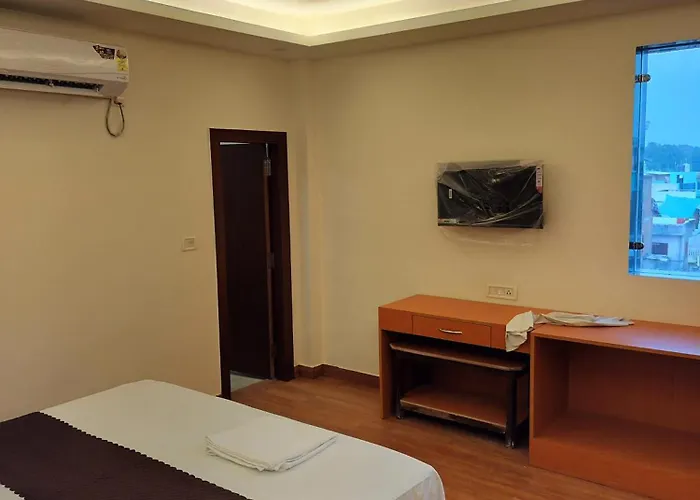 Hotel Samrat